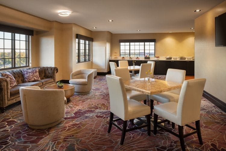 Classic meeting room at Sheraton Garden Grove, ideal for workshops and networking.