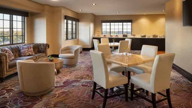 Club Lounge