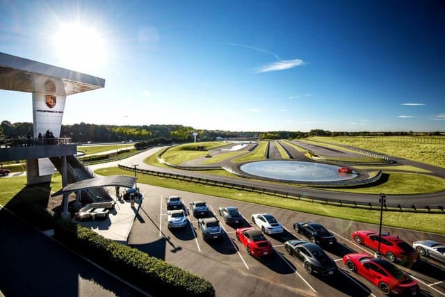 Porsche Experience Center Los Angeles