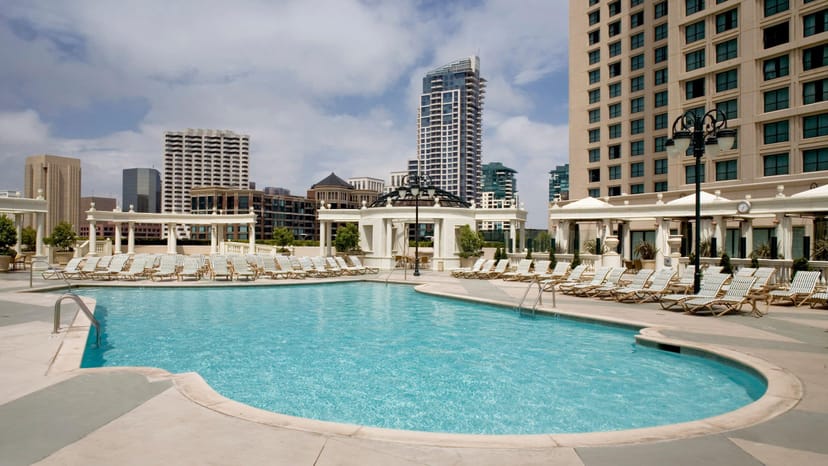 Rooftop pool area at 4th Floor Sports Courts, perfect for networking events and relaxation.