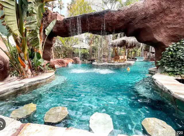 Lagoon Gazebo