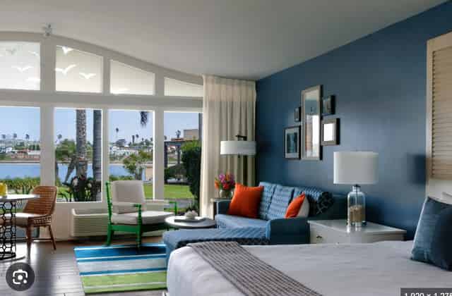 Dockside Room