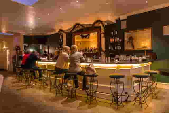 Chic Bar