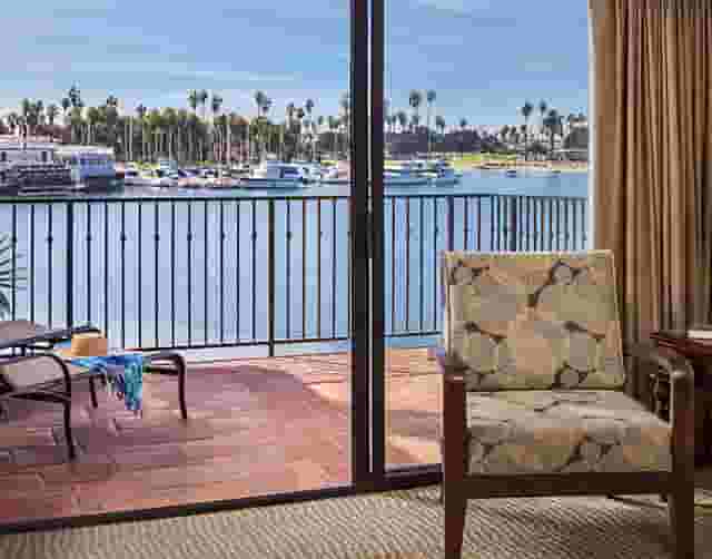 Deluxe Bayfront