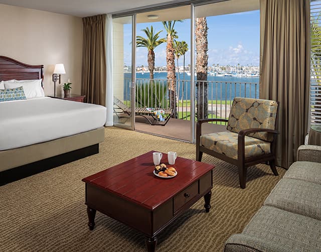 Ventana Room