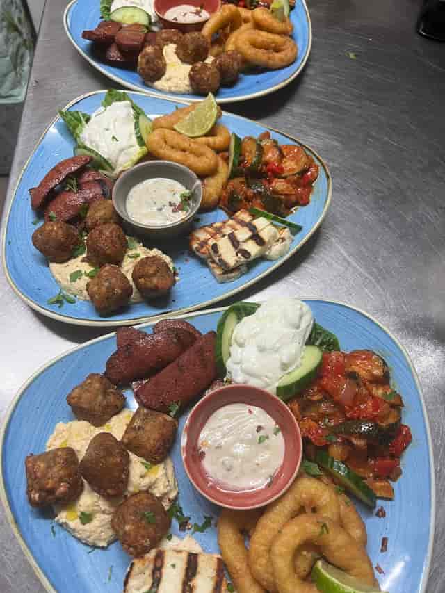 Vibrant appetizers at Mosaic Clapton Wine Bar for networking events and gatherings.