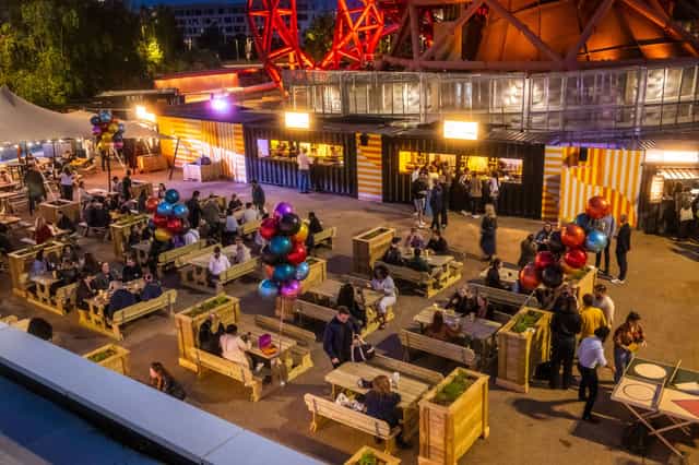 Container bar terrace event, modern urban, balloons