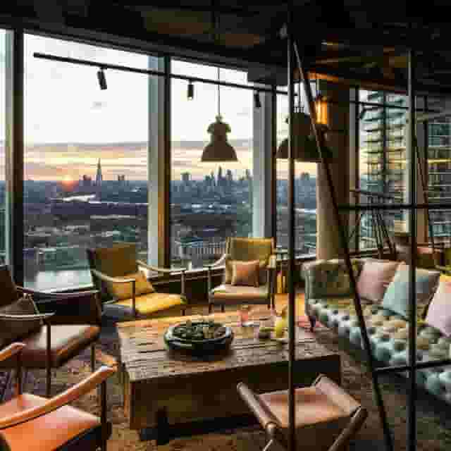 OASIS BAR & TERRACE