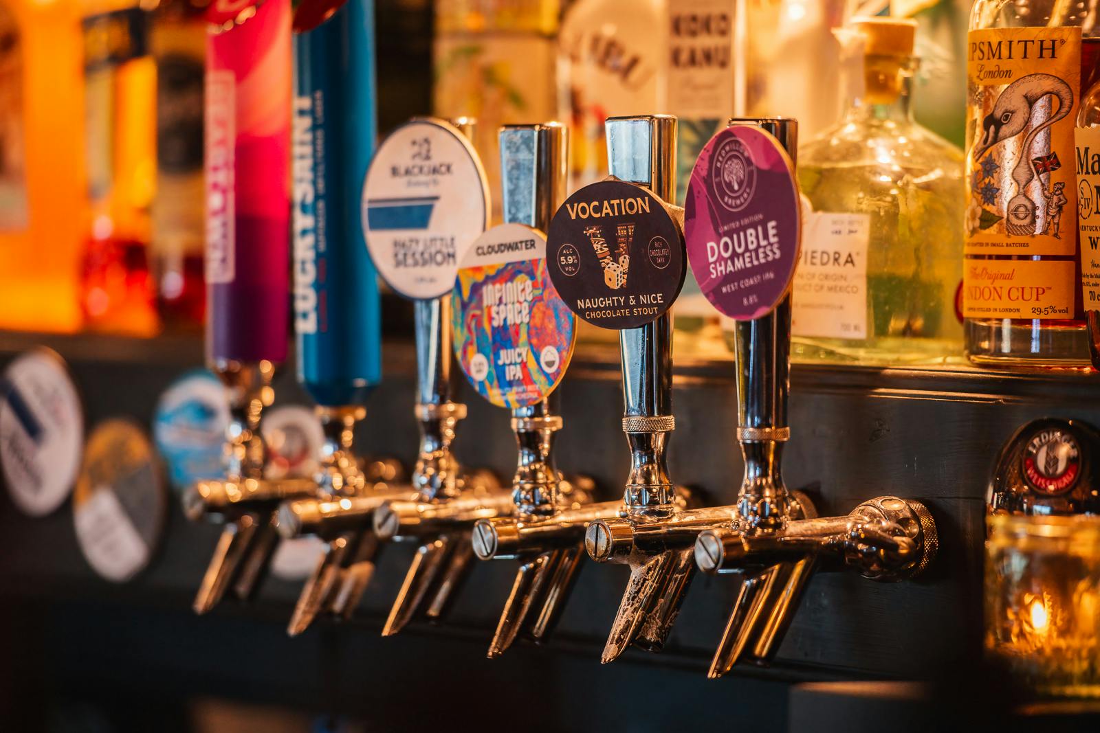 Well-stocked bar with craft beer taps for events and networking at The Strines Nightingale.