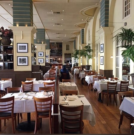 Elegant Il Fornaio San Jose restaurant, ideal for private dining and corporate events.