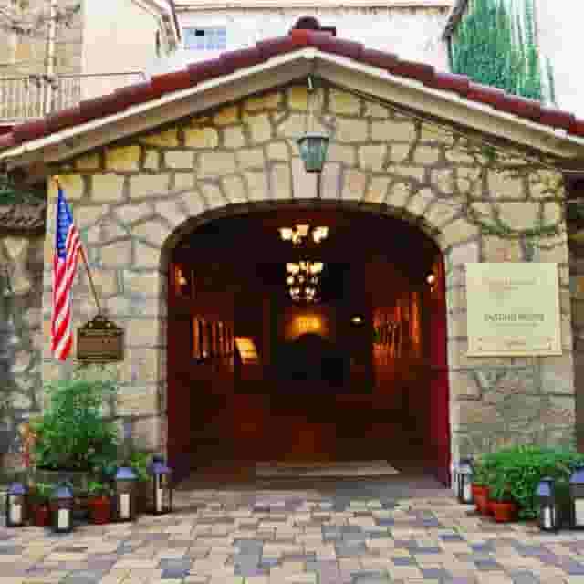 Testarossa Winery Grand Patio