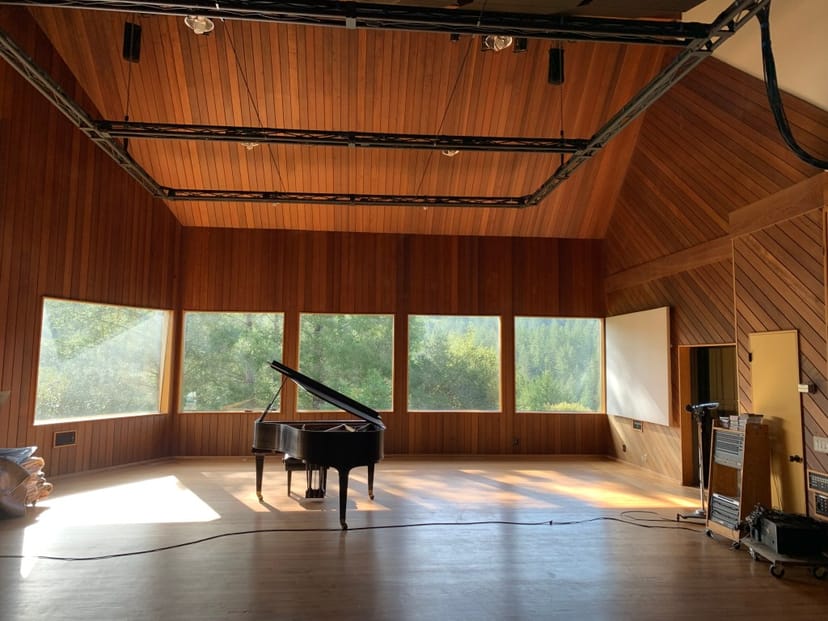 clandestine recording studio ...