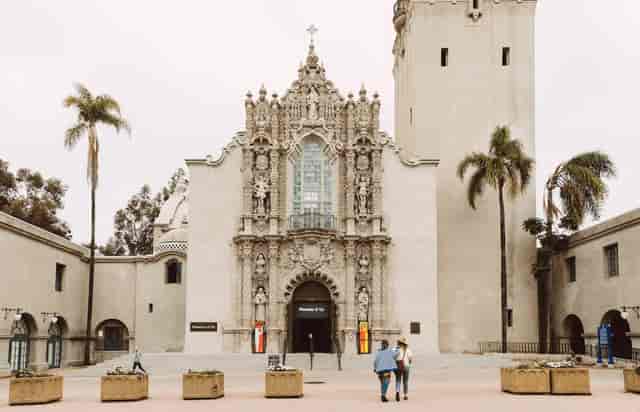 PostSecret event at Museum of Us, featuring stunning architecture and outdoor space.
