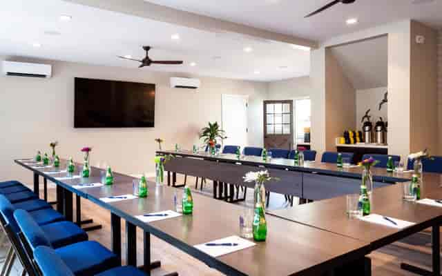 Event Calendar at El Cordova Hotel: U-shaped meeting room for professional gatherings.