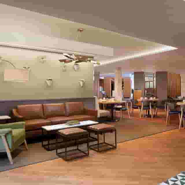 Casual Eatery/Bar