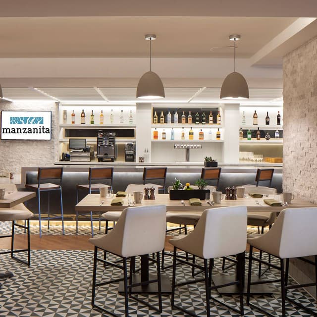 Casual Eatery/Bar