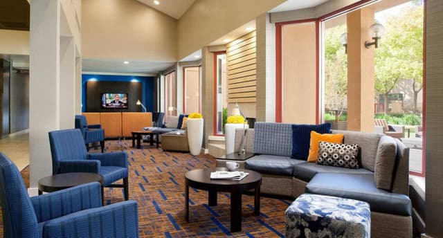 Meeting Rooms