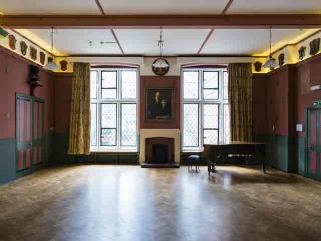 Ashbee Hall: historic event space with high ceilings for sophisticated receptions and board meetings.