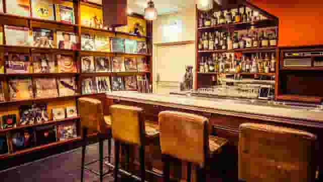 FAM Bar