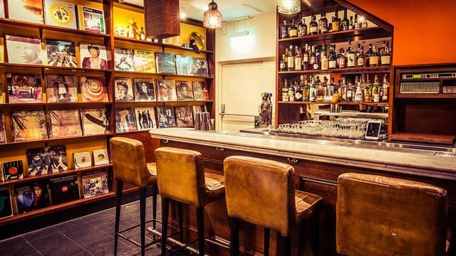FAM Bar