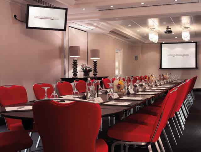 London Bridge Hotel
