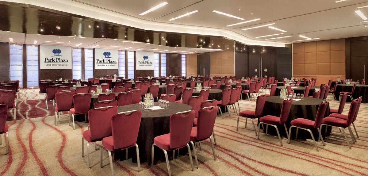 Park Plaza London Riverbank - Plaza Suites image 1