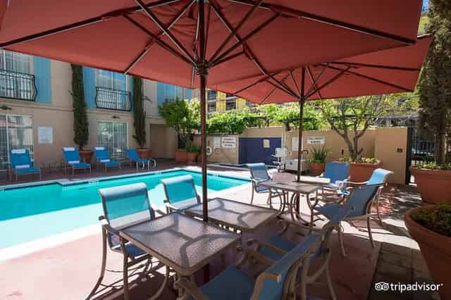 Poolside Bar