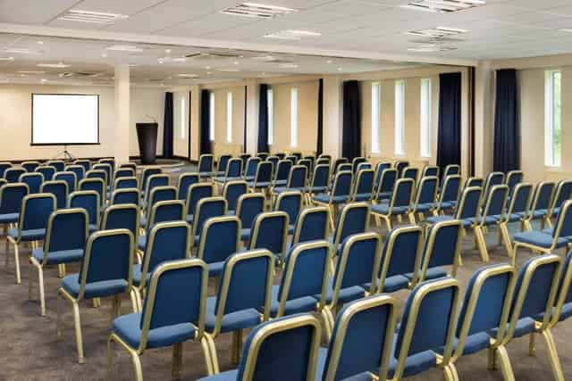 Mercure Cardiff North Hotel