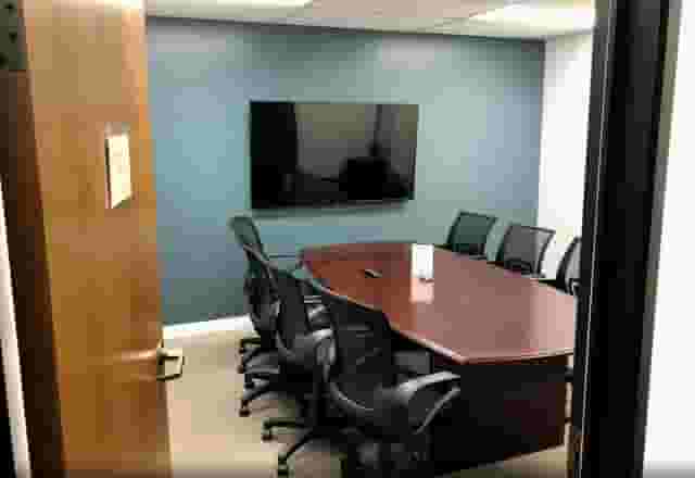 2 Lounge/Green Rooms