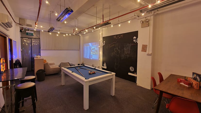 Main Event Room in Bao Ga Liao with pool table, perfect for team-building events.