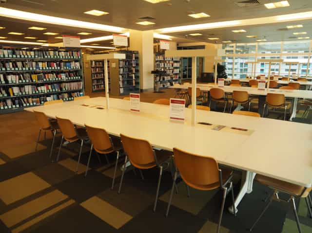 Quiet Reading Room in Jurong West Library, spacious meeting space for events and collaboration.