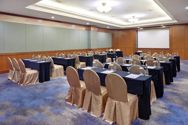 Conference center at Holiday Inn Batam with elegant seating for professional events.