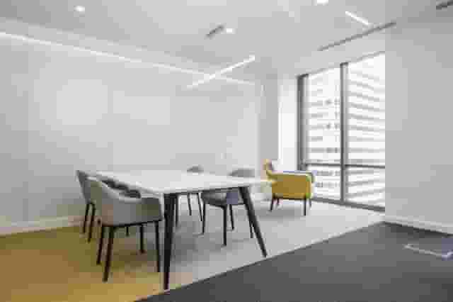 Signature by Regus - London 37th Floor Canary Wharf