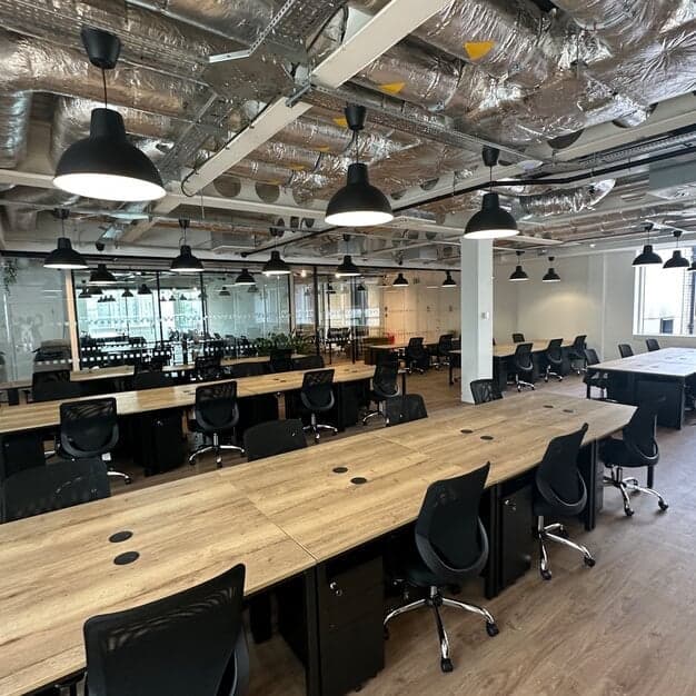 Business center for rent on Station Road +1 more