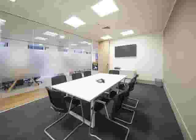 Business center for rent on Station Road +1 more