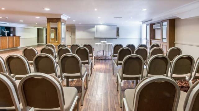 Best Western Pinewood Manchester Airport - Wilmslow Hotel