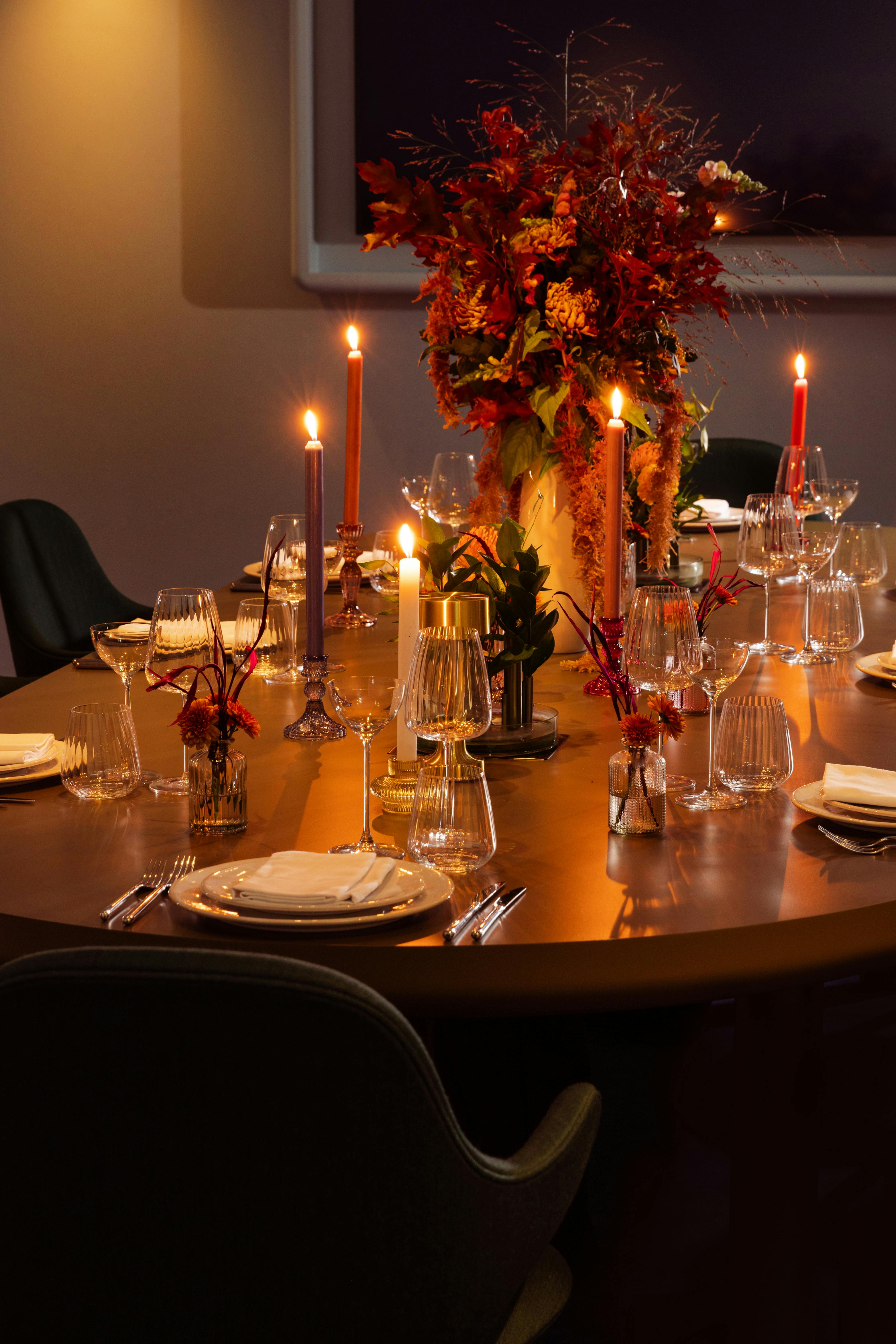 Elegant dining table in Creative Room 6, perfect for formal dinners and galas.