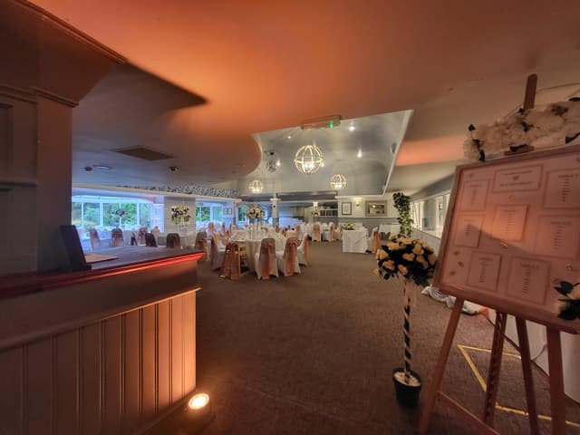 The Potters Heron Hotel