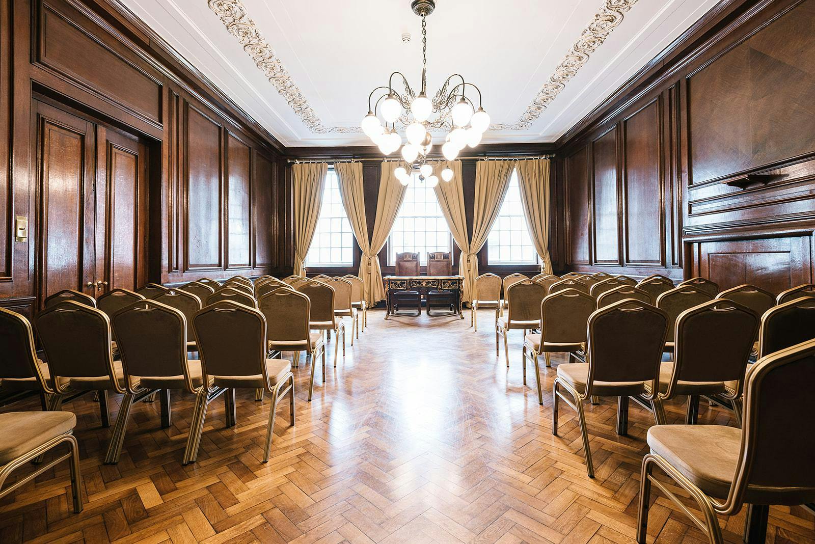 Elegant meeting room in Manchester Hall, ideal for corporate events and seminars.