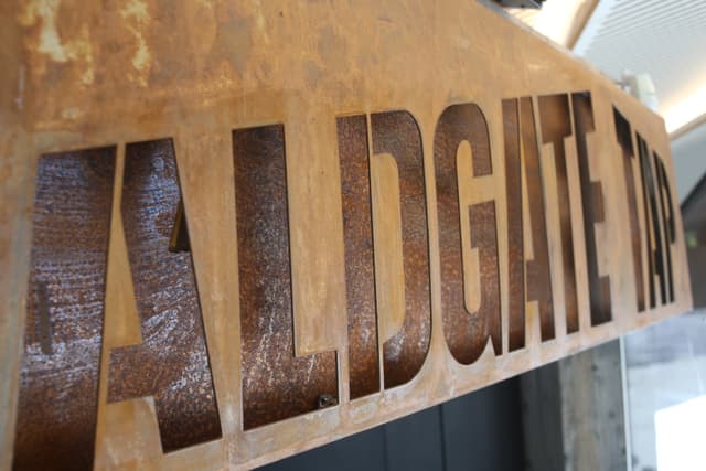 Aldgate Tap
