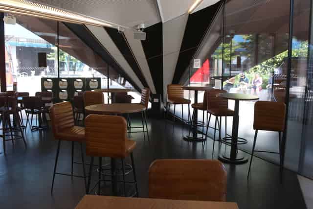 Aldgate Tap