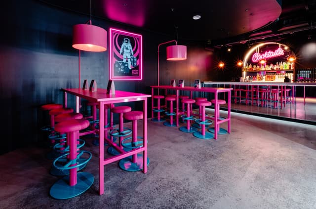 Boom Battle Bar O2
