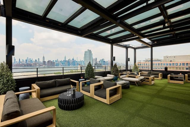 Rooftop Pool and Lounge