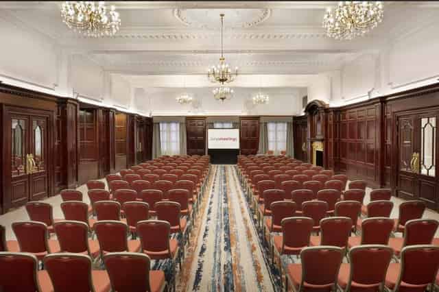 Raglan Suite
