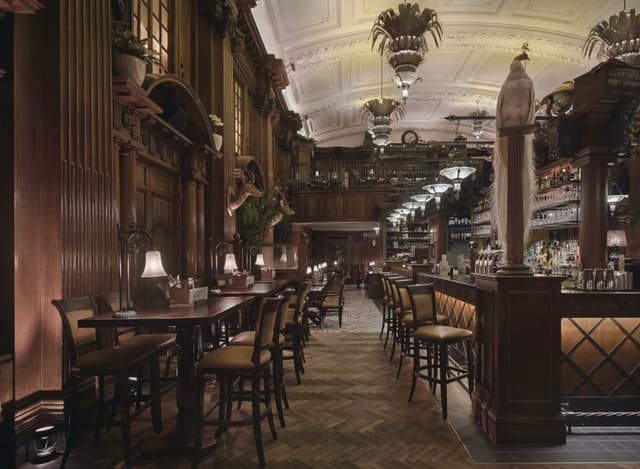 The Trading House