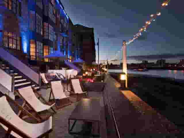 DoubleTree by Hilton London - Docklands Riverside