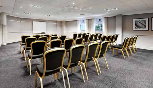 DoubleTree by Hilton London - Docklands Riverside