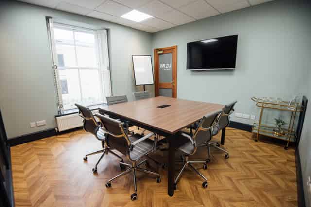 Oval Suite