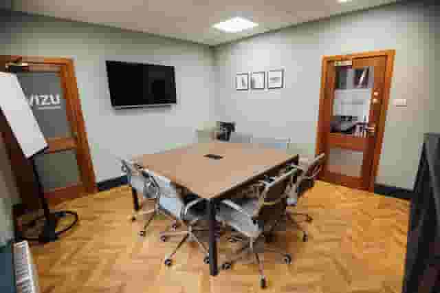 Oval Suite
