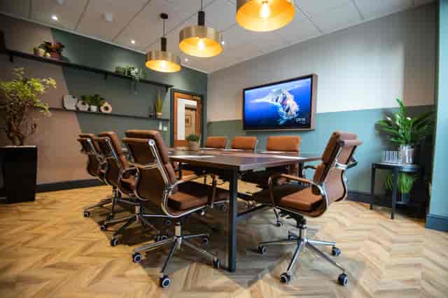 Wizu Workspace - Royal House